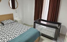 Renovated Modern Apartment In The City Center